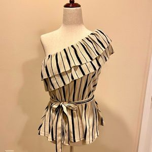 Anthropologie lovers! Maeve - XS top with removable cloth belt - brand new w/tag